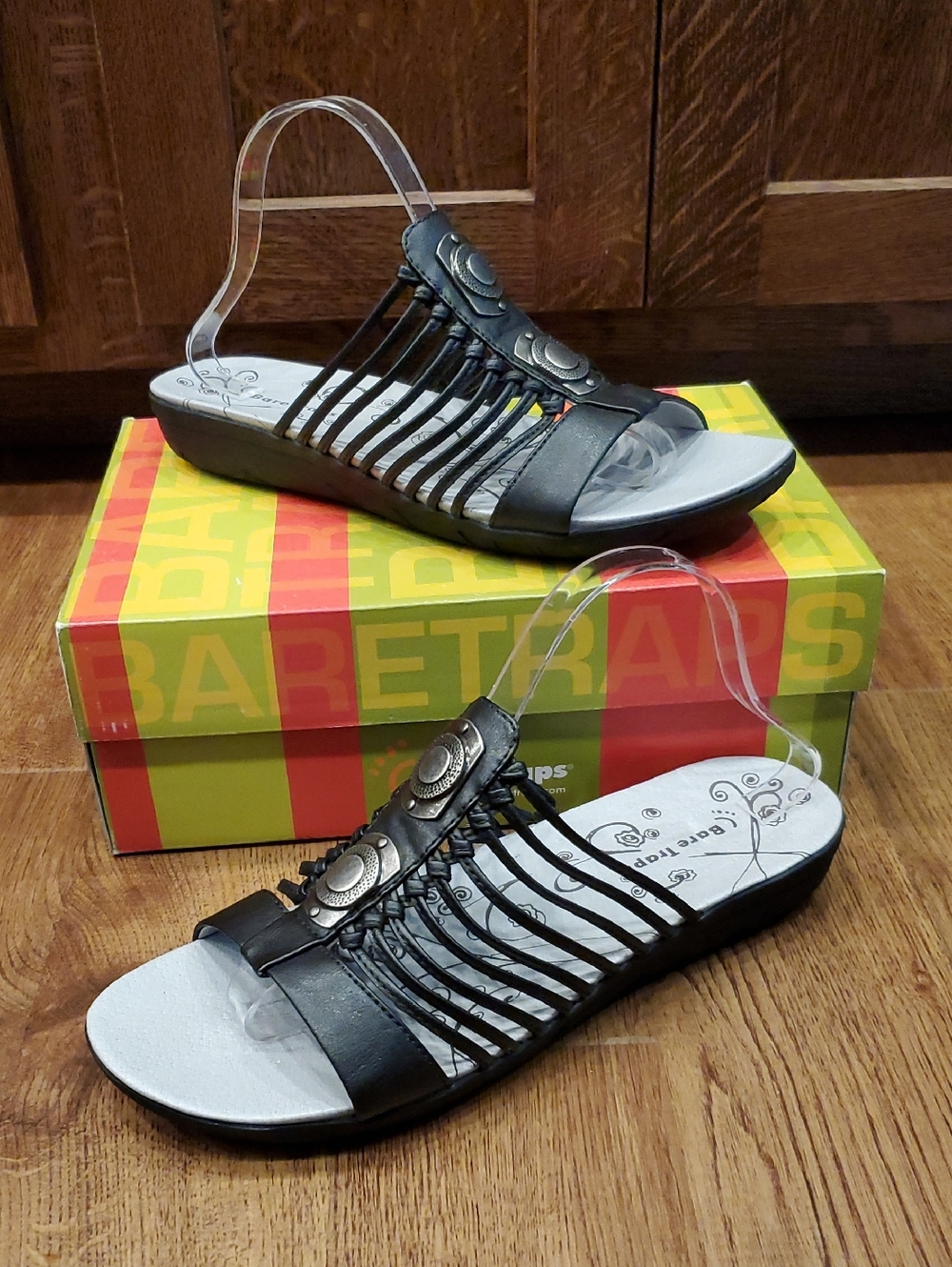BareTraps Joliot Womens 11 Black Strappy Slide Sandals w/ Decorative Medallions